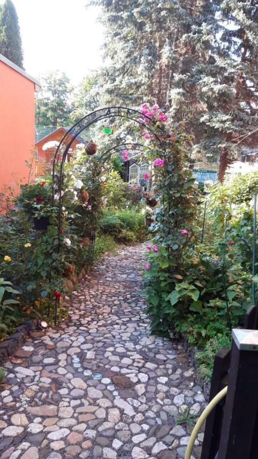 فندق " Art Ddr" Eig Bad Dir Im Zim, 3 Og, Treppensteigen Kein Fruehhstueck Keine Kueche Nur Uebernachtung Parkpl, Wifi, Blankenb بلانكنبرغ المظهر الخارجي الصورة